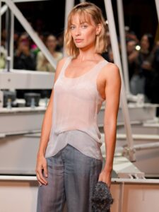 Texture Bob with Margo Robbie by Getty Images